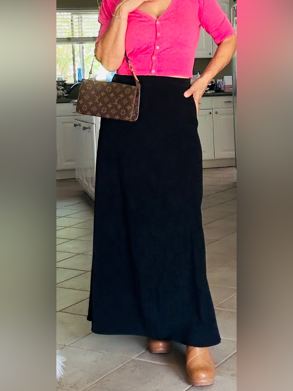 Vtg long Black Velvet Maxi Skirt Sz 10 A-Line Elegant Goth wihimsigoth gothic M